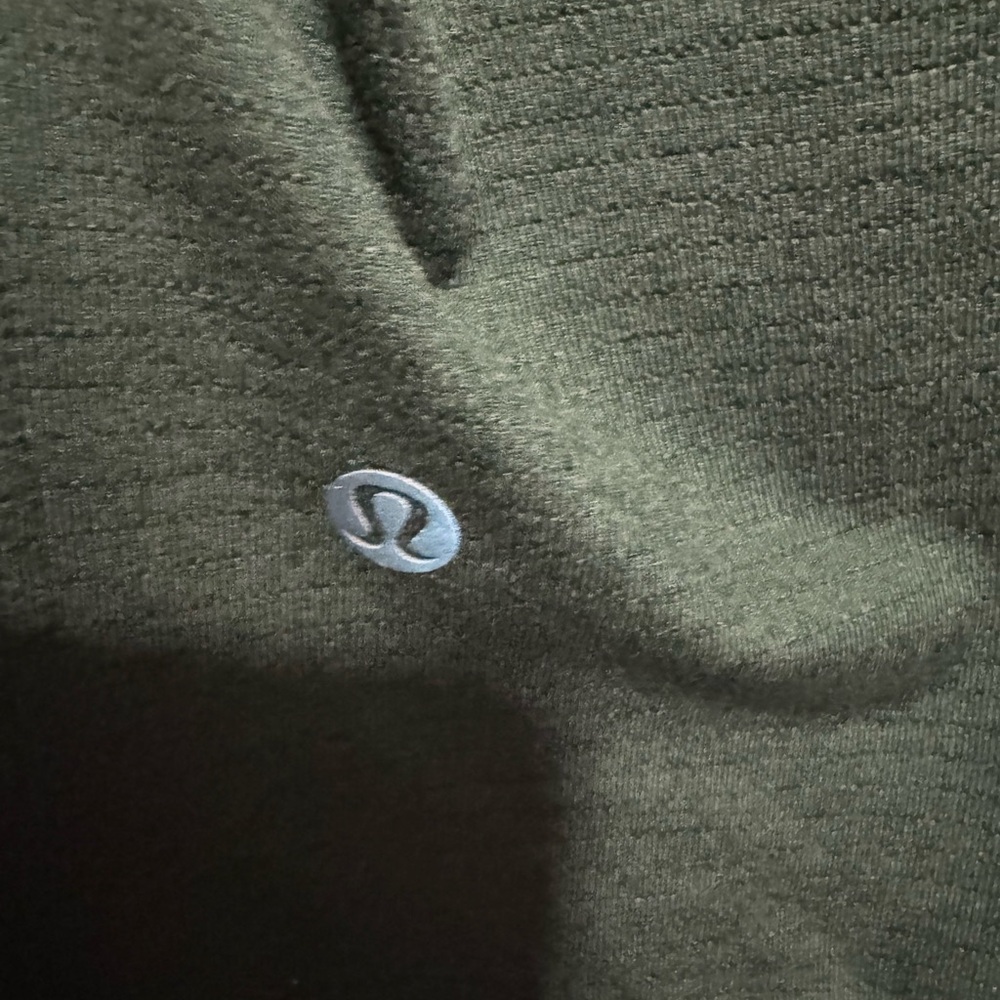 Lululemon Athletica Men’s License to Train shirt. Size XL - Picture 6 of 10